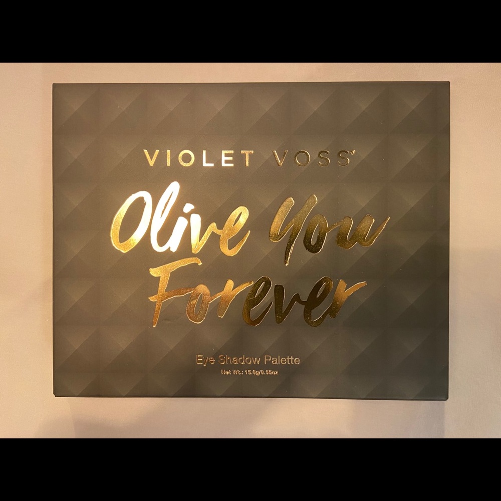Violet Voss Olive You Forever Eye Shadow Pallet